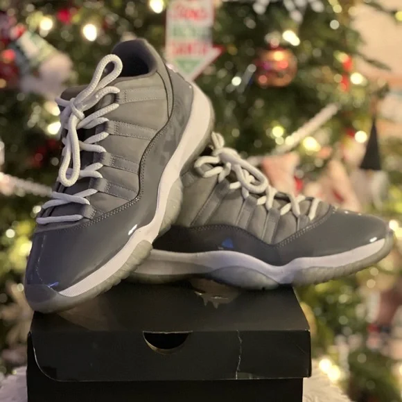 Jordan 11 retro low - Cool Grey - Picture 1 of 2